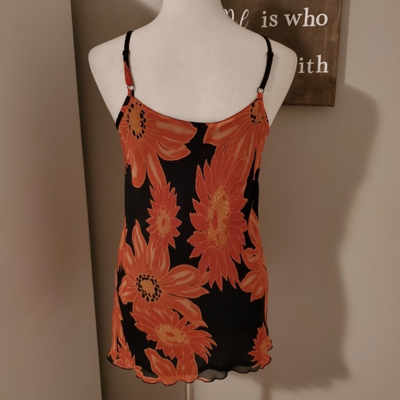 Venus Spaghetti Strap Floral Camisole - Picture 3 of 6